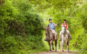 CABALGATA POR LA LOMA BALCÓN